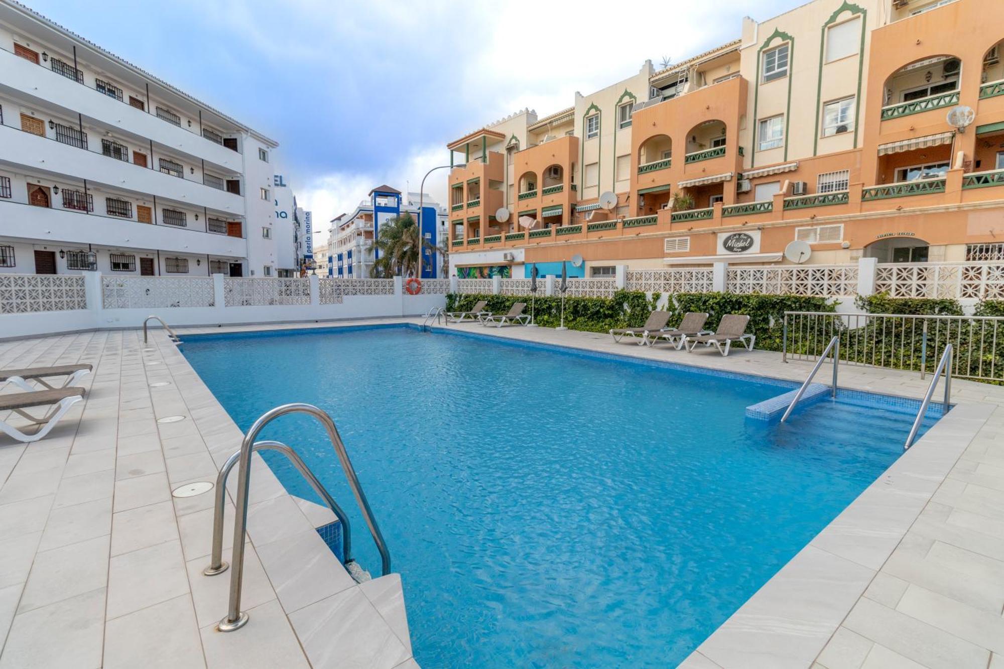 Rentitspain Apartamento Arce 13 Balcon Con Vista Al Mar Nerja Buitenkant foto