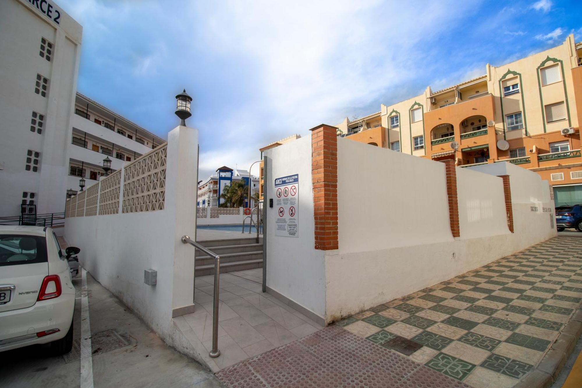Rentitspain Apartamento Arce 13 Balcon Con Vista Al Mar Nerja Buitenkant foto
